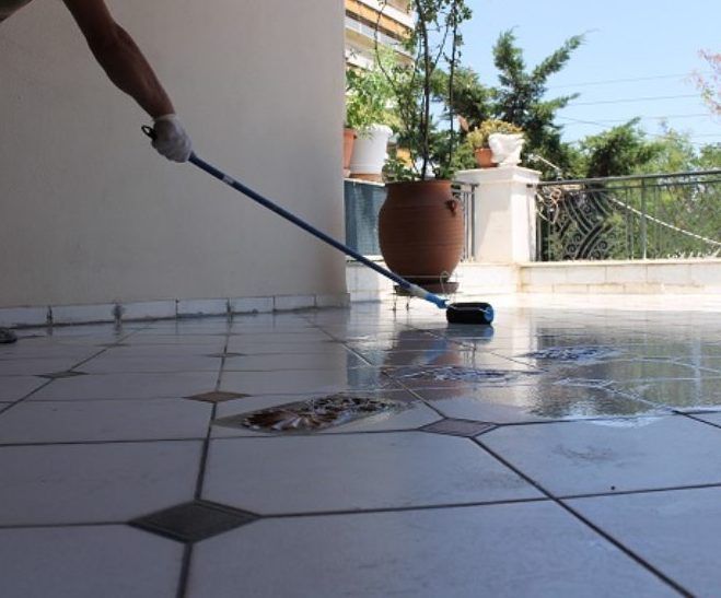 Professional roof waterproofing services in Lahore by Pioneer Chemicals